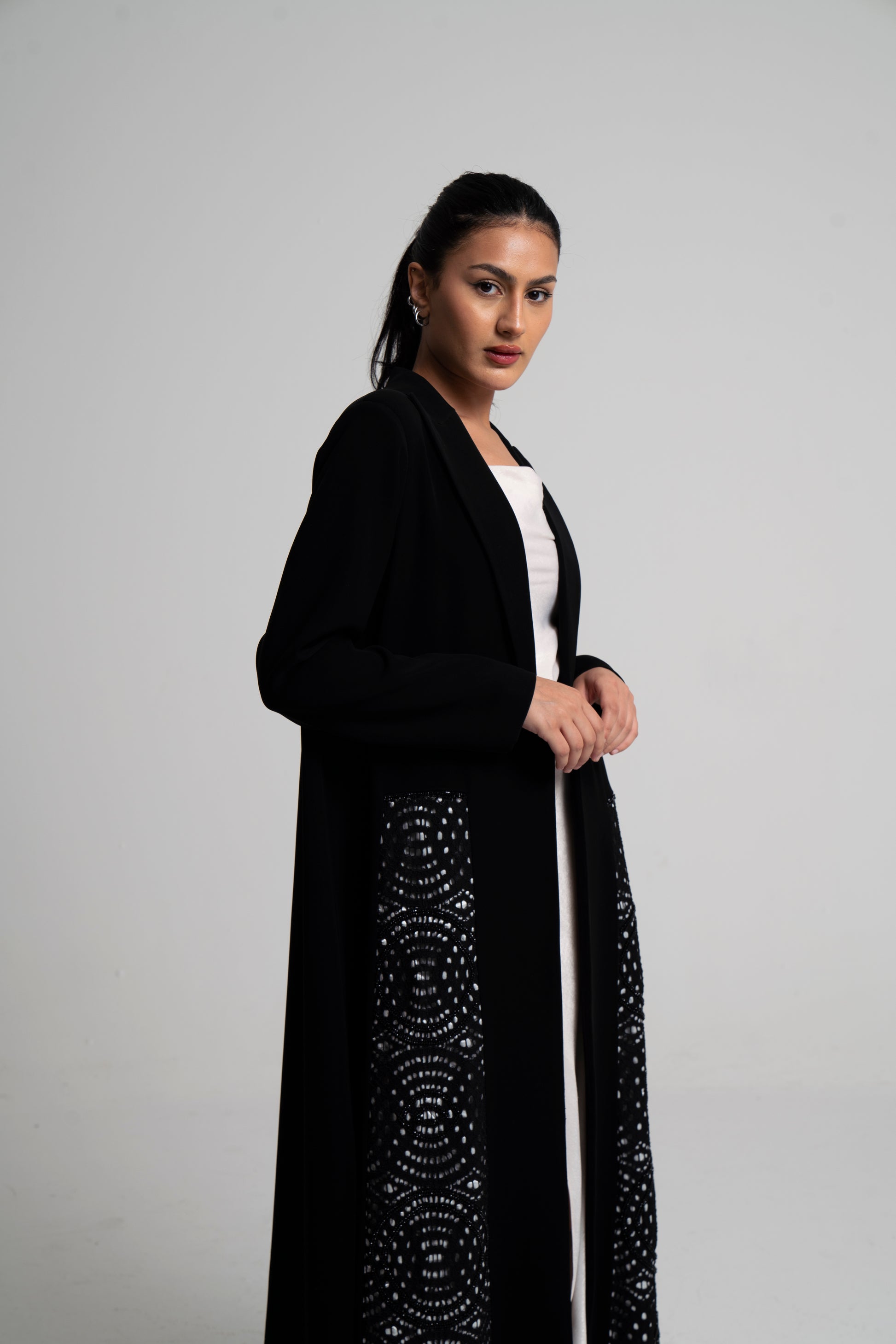 Ethereal Elegance - Black