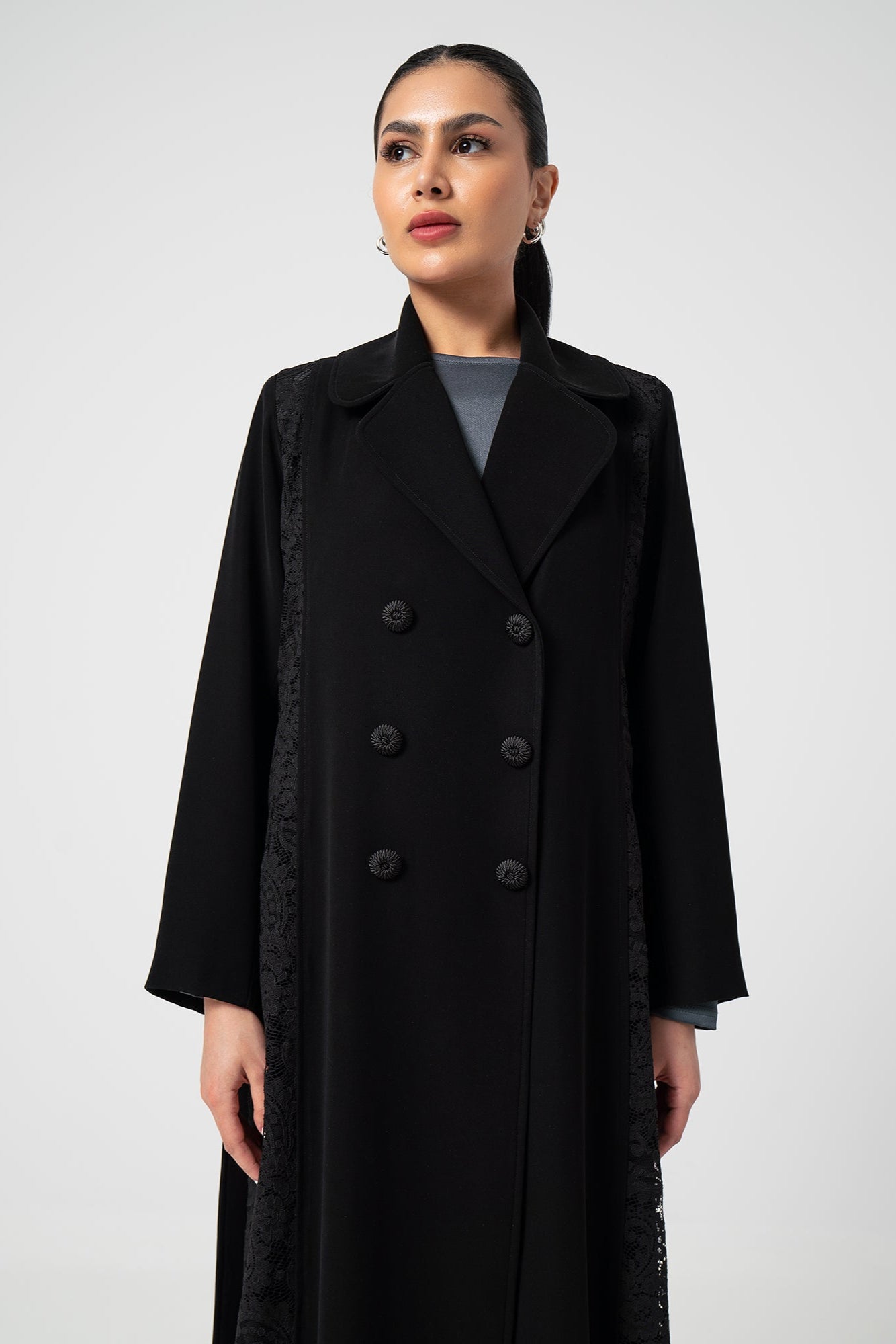 دانتيل أنيقة