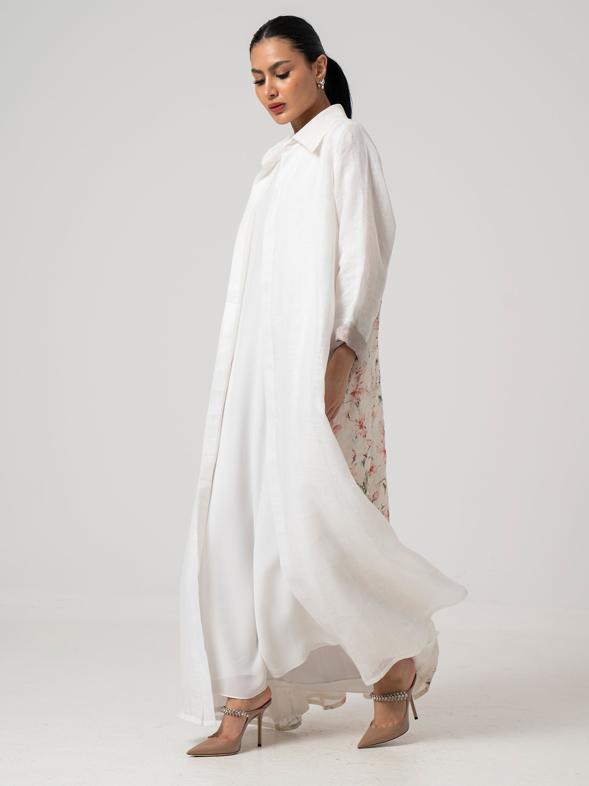 Floral Breeze - White