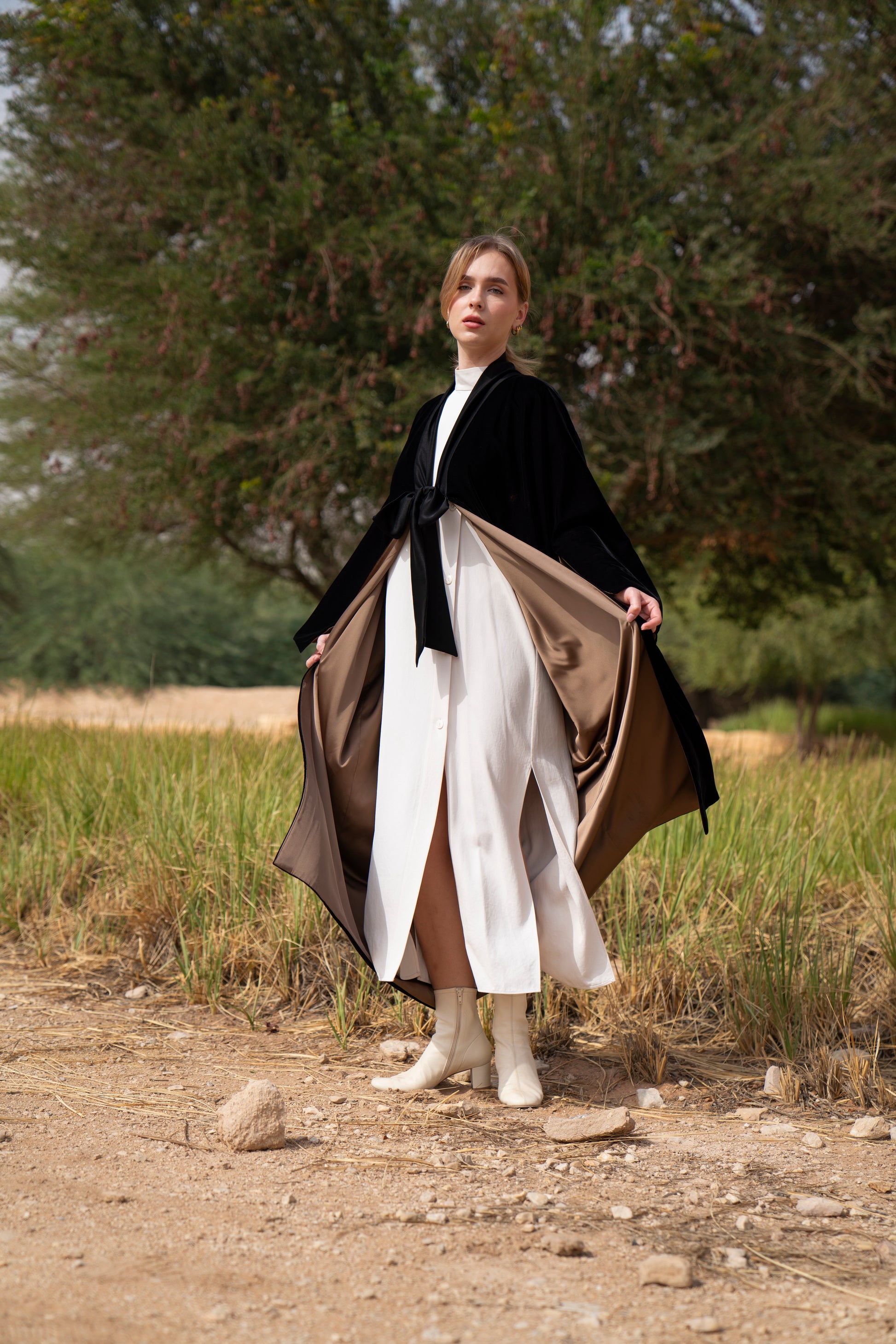 Velvet Grace - Black